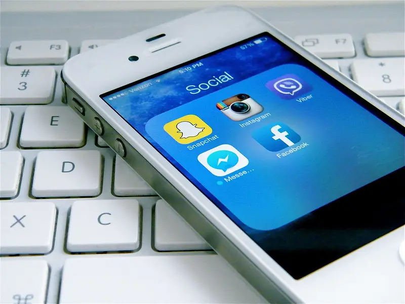 Why Having No Social Media Is Better For You